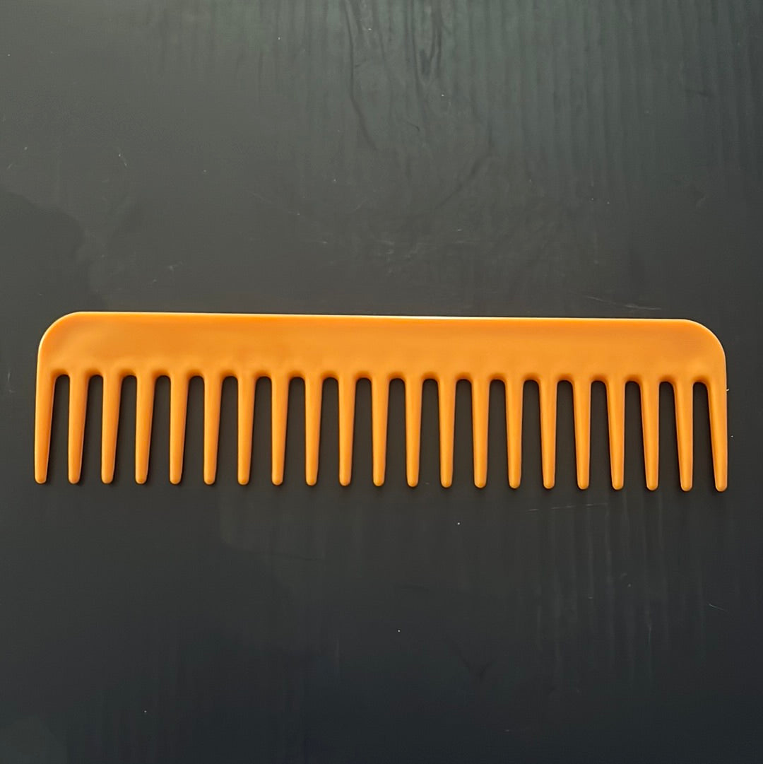 Combs